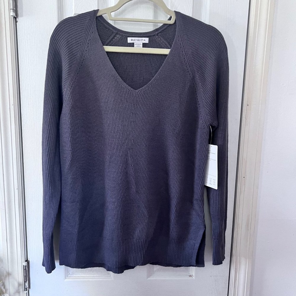 Athleta Hanover V-Neck Sweater S NWT in Plum - Picture 3 of 10
